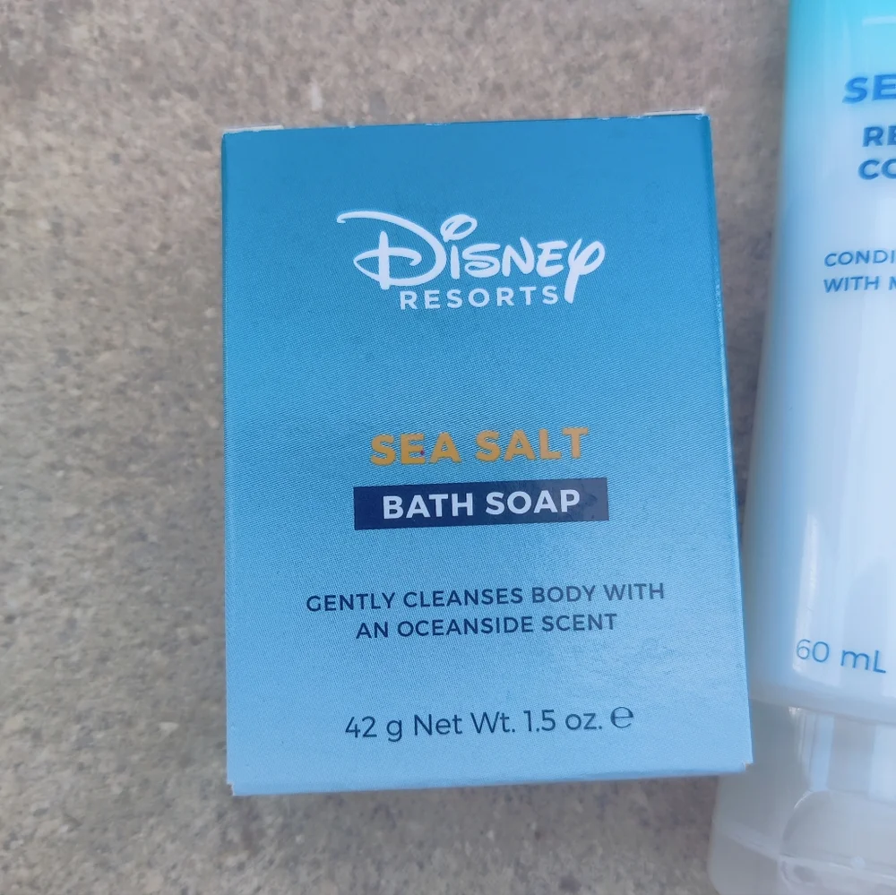 Disney Resorts H2O+ Sea Salt Bundle